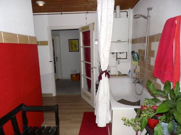 Etagenwohnung Ludwigshafen am Rhein Süd - 4 Zimmer, 100 m&sup2;, 850&euro; | Angebot:24991765