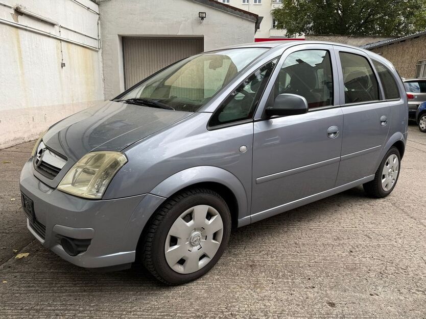 Opel Meriva 92.813 km 4.900 € Berlin 10247