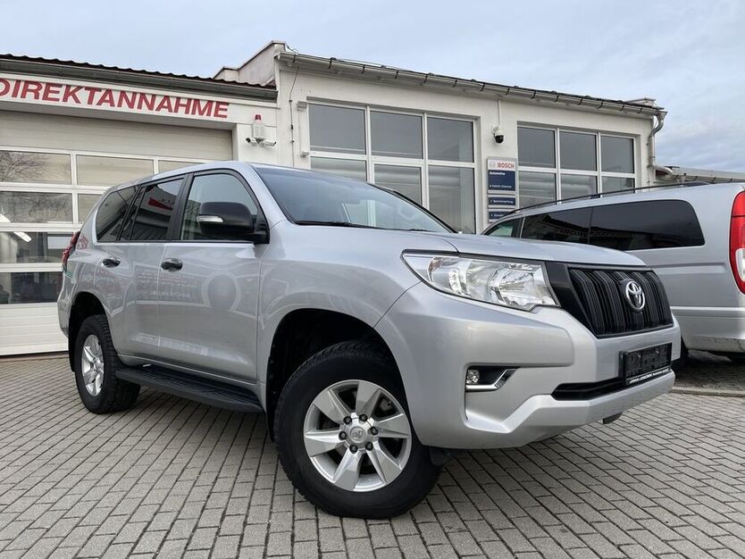 Land Cruiser