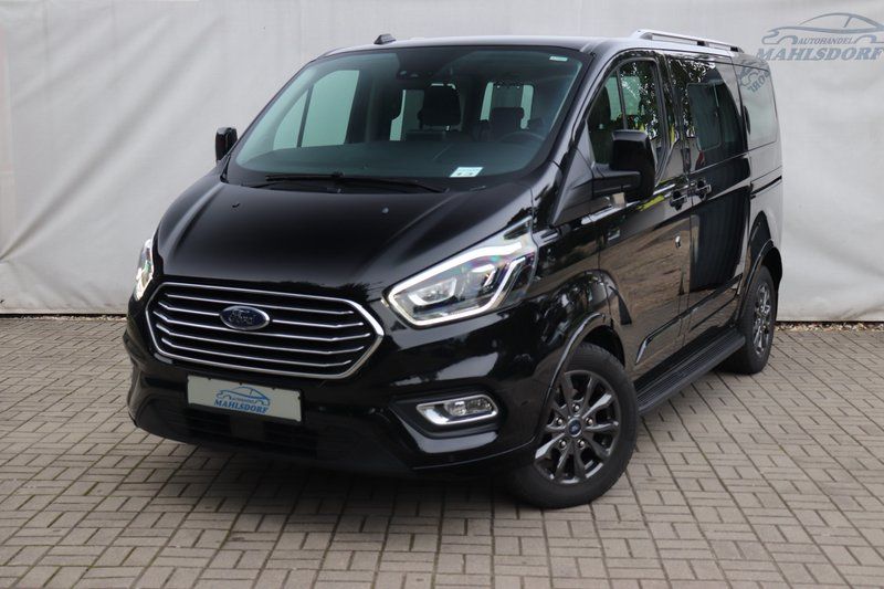 Ford Tourneo Custom 110.063 km 31.460 € Berlin - Hellersdorf 12623