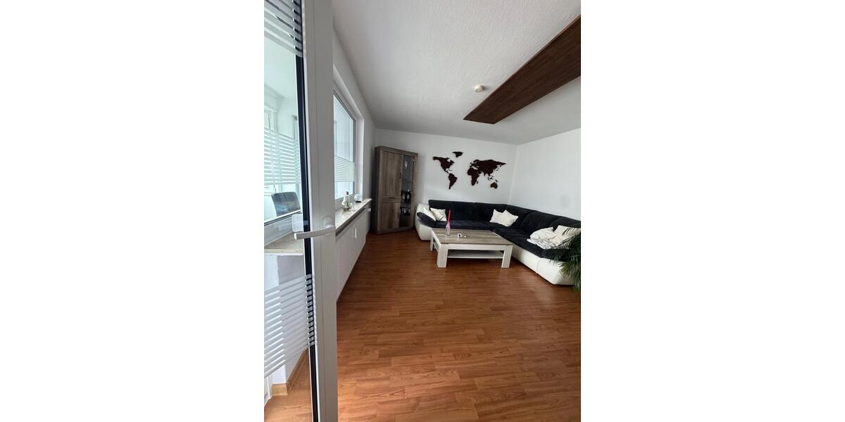 Etagenwohnung Wilhelmshaven Heppens - 3 Zimmer, 75 m&sup2;, 140.000&euro; | Angebot:27273541