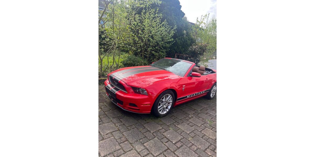 Ford Mustang 137.000 km 12.900 &euro; Wuppertal 42287