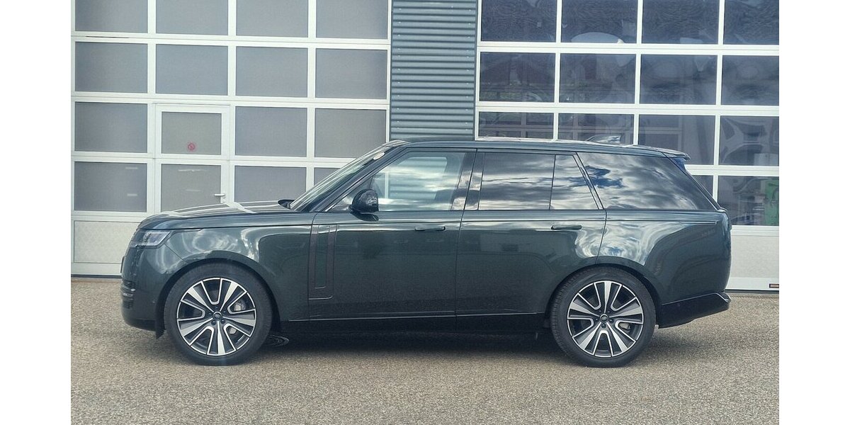 Land Rover Range Rover SE Panoramadach Kamera Luftfederung 15.000 km 129.899 &euro; Landau 76829