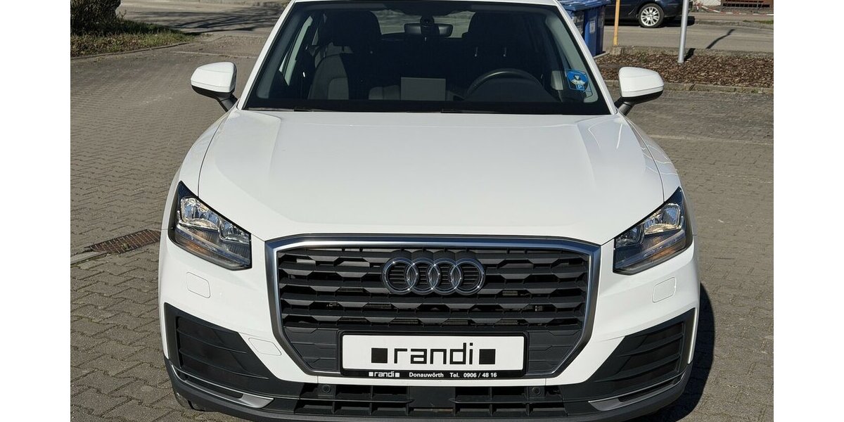 Audi Q2 35 TFSI S-Tronic / Sitzheizung / AKH 77.000 km 19.990 &euro; Donauwörth 86609