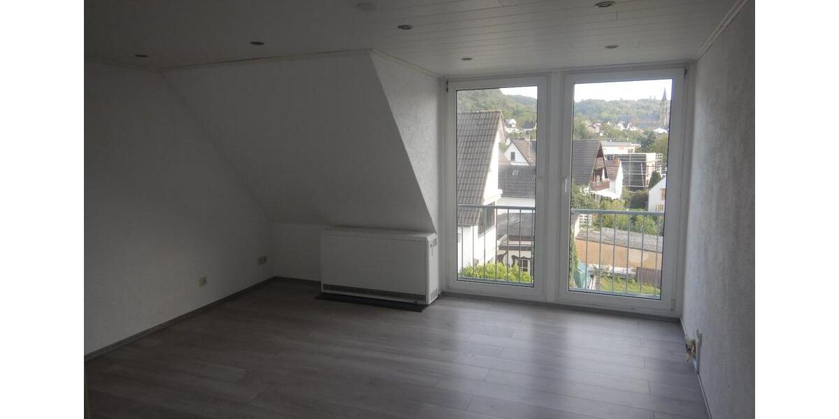 Mehrfamilienhaus, Wohnhaus Rheinbrohl - 6 Zimmer, 176 m&sup2;, 349.000&euro; | Angebot:27040992