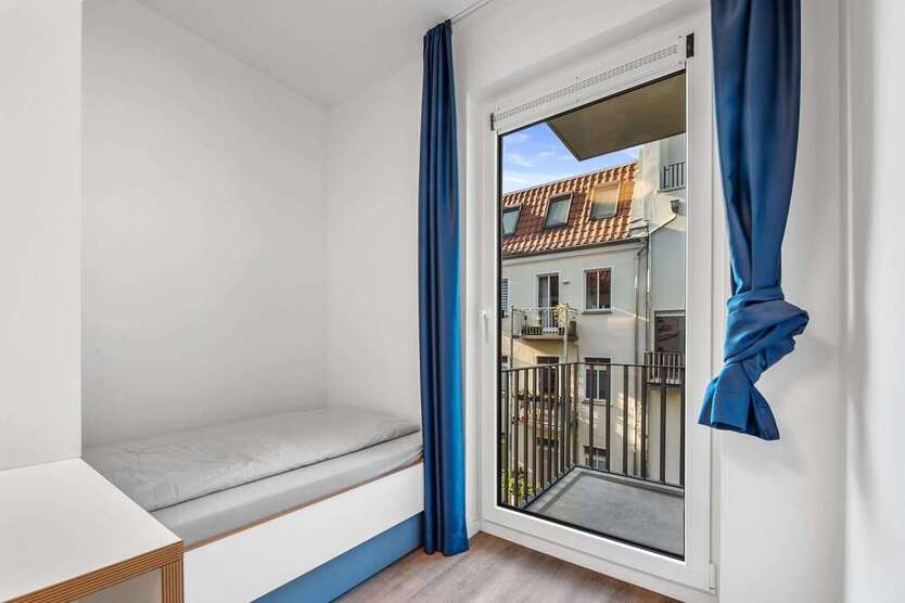 Wohnung zum Mieten in Berlin 824 € 17.6 m²