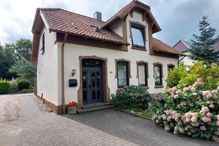 Haus Jübek - 6 Zimmer, 100 m&sup2;, 298.000&euro; | Angebot:22981852