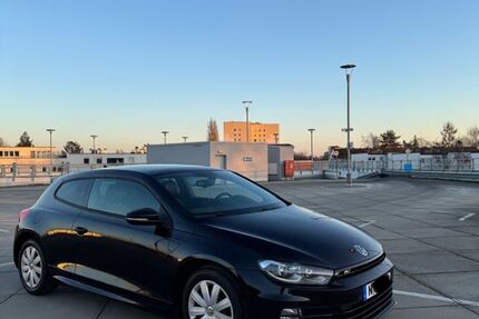 VW Scirocco 140.000 km 16.800 € Nürnberg 90491