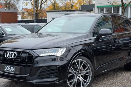Audi Q7 117.645 km 54.900 € München 81243