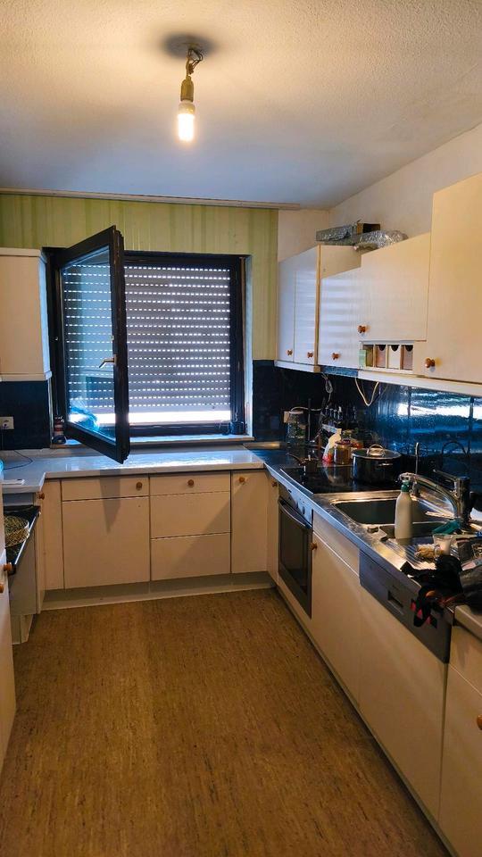 3 Zimmer Wohnung im EG mit Tiefgarage und Balkon, Provisionsfrei