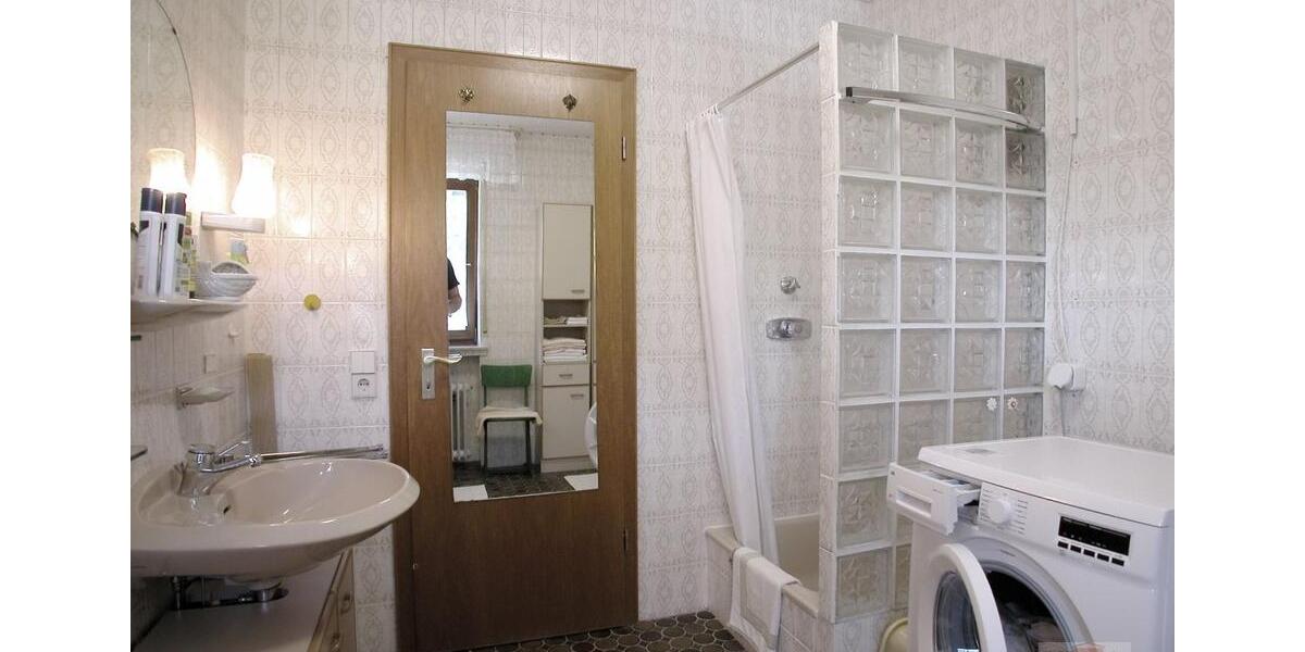 Etagenwohnung Bad Lippspringe - 1 Zimmer, 40 m&sup2;, 650&euro; | Angebot:26354377