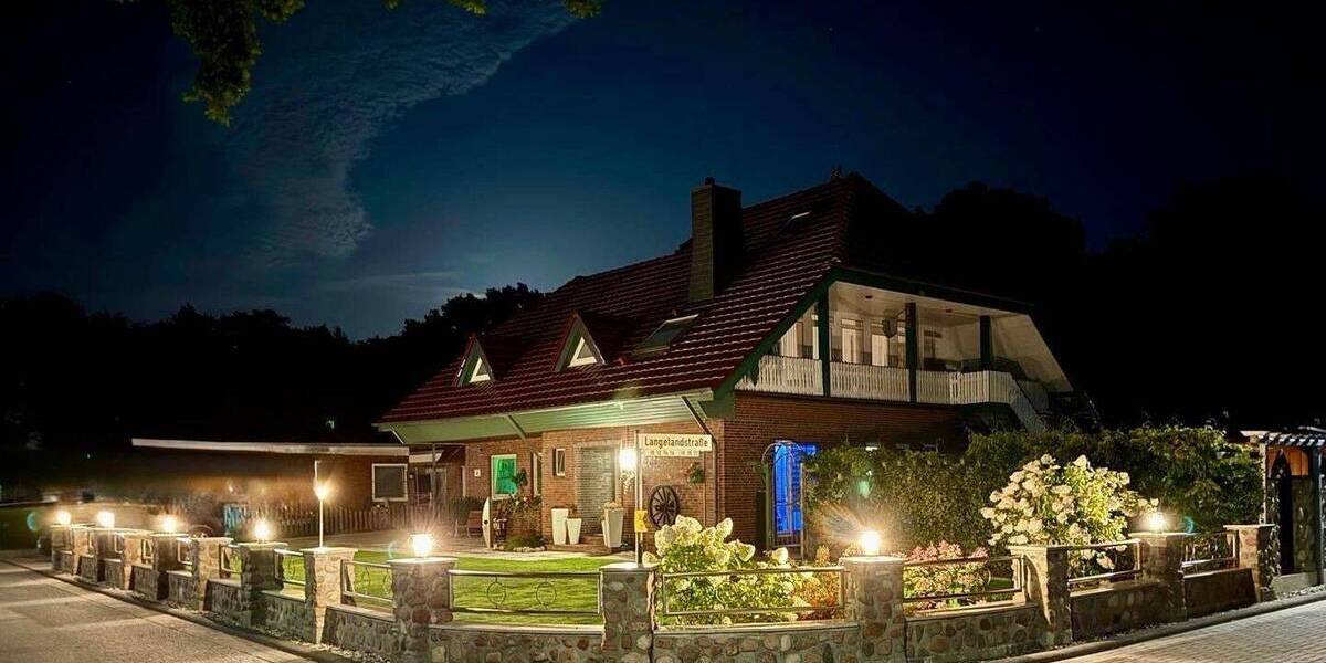 Einfamilienhaus Jever Rahrdum - 8 Zimmer, 201 m&sup2;, 495.000&euro; | Angebot:25984446