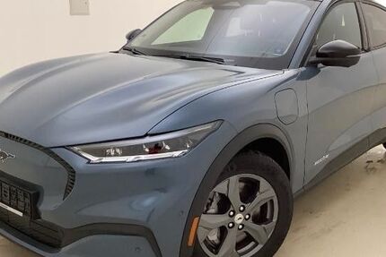 Ford Mustang Mach-E 7.307 km 34.900 &euro; Augsburg 86156