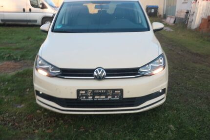 VW Touran 424.388 km 10.900 € Laupheim 88471