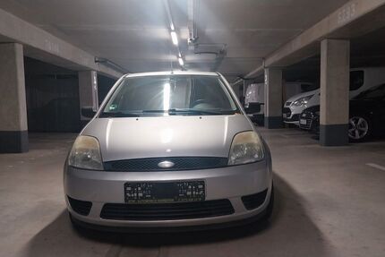 Ford Fiesta 117.000 km 2.350 € München 80634
