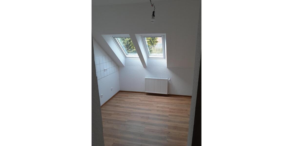 Dachgeschoßwohnung Asendorf - 3 Zimmer, 100 m&sup2;, 650&euro; | Angebot:26248428