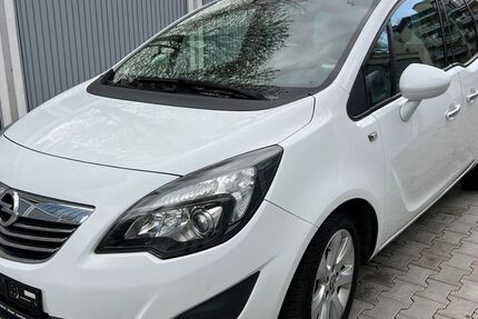 Opel Meriva 150.000 km 2.999 &euro; Frankfurt am Main 65760