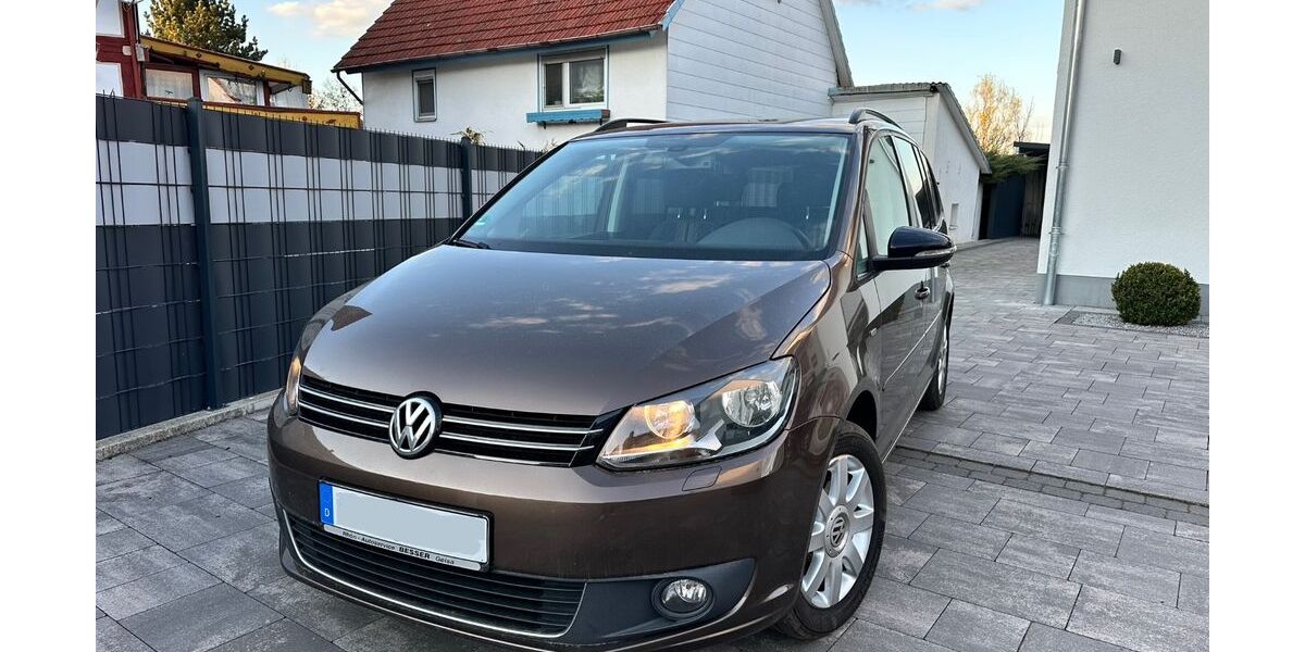 VW Touran 185.000 km 8.490 &euro; Bad Hersfeld 36251