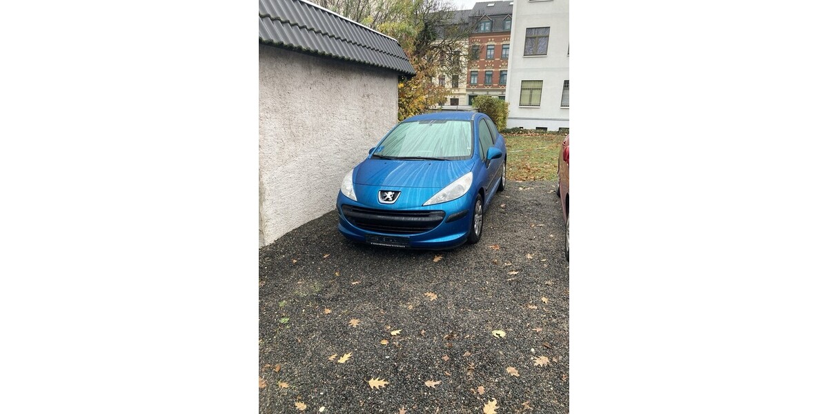 Peugeot 207 65.000 km 5.800 &euro; Meerane 08393