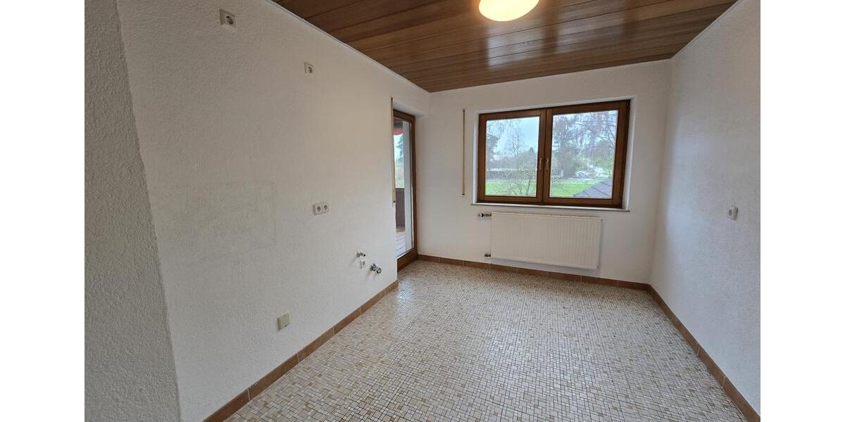 Erdgeschoßwohnung Bad Waldsee - 3 Zimmer, 76 m&sup2;, 600&euro; | Angebot:26265998