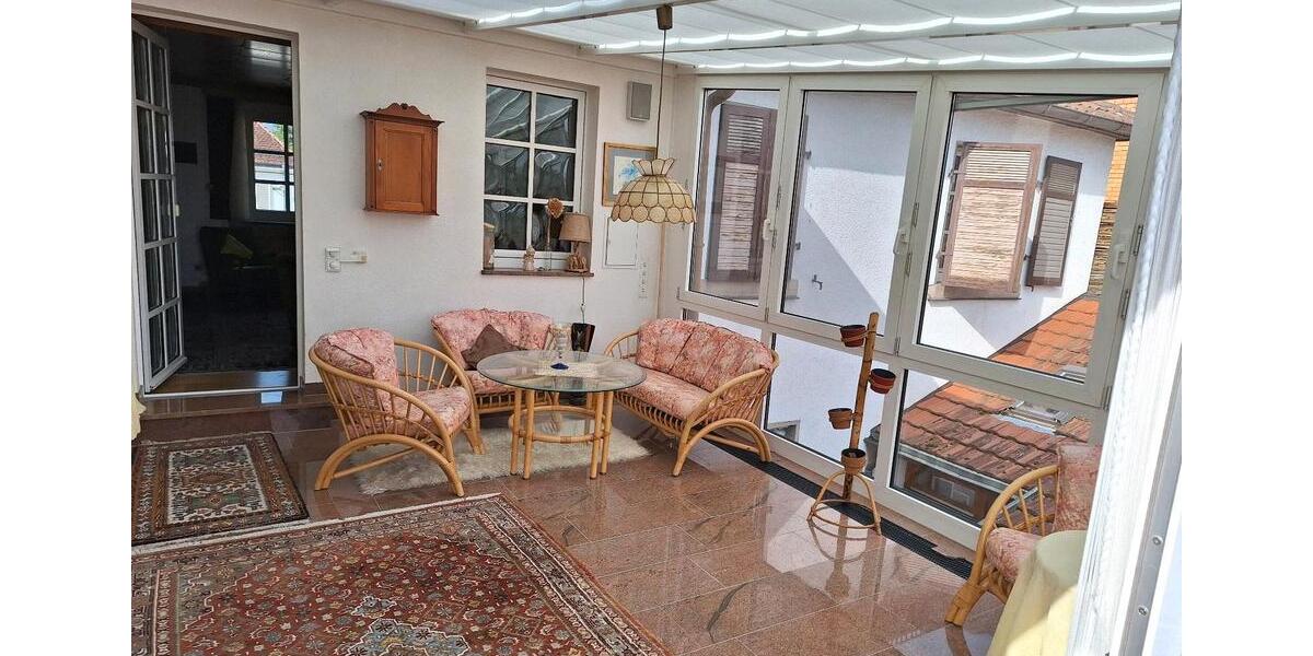 Einfamilienhaus Edenkoben - 7 Zimmer, 178 m&sup2;, 260.000&euro; | Angebot:27093866