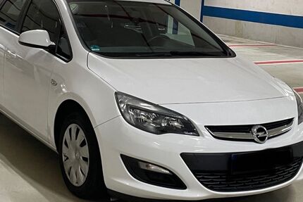 Opel Astra 98.000 km 5.680 &euro; Germering bei München (7km westl. von München) 82110