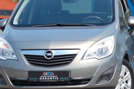 Opel Meriva 151.500 km 4.990 &euro; Marienmünster 37696