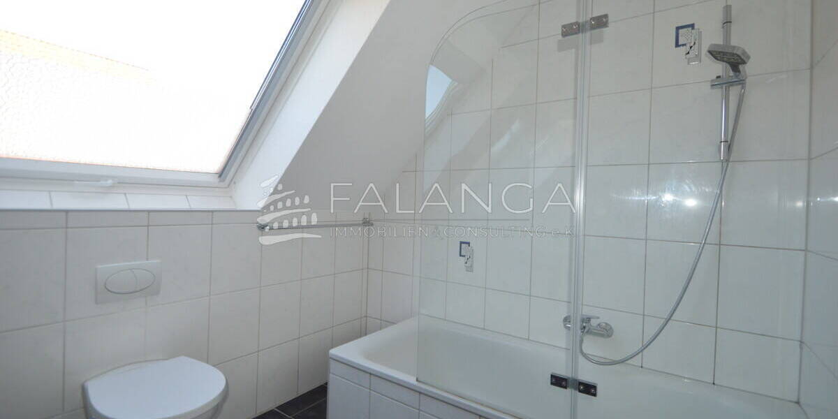 Etagenwohnung Wiesbaden Mainz-Kostheim - 2 Zimmer, 59 m&sup2;, 885&euro; | Angebot:26686450