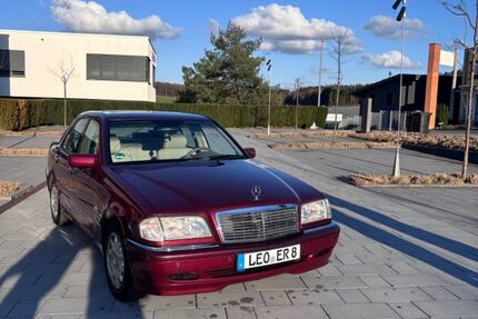Mercedes-Benz C 200 95.000 km 5.500 &euro; Weissach 71287