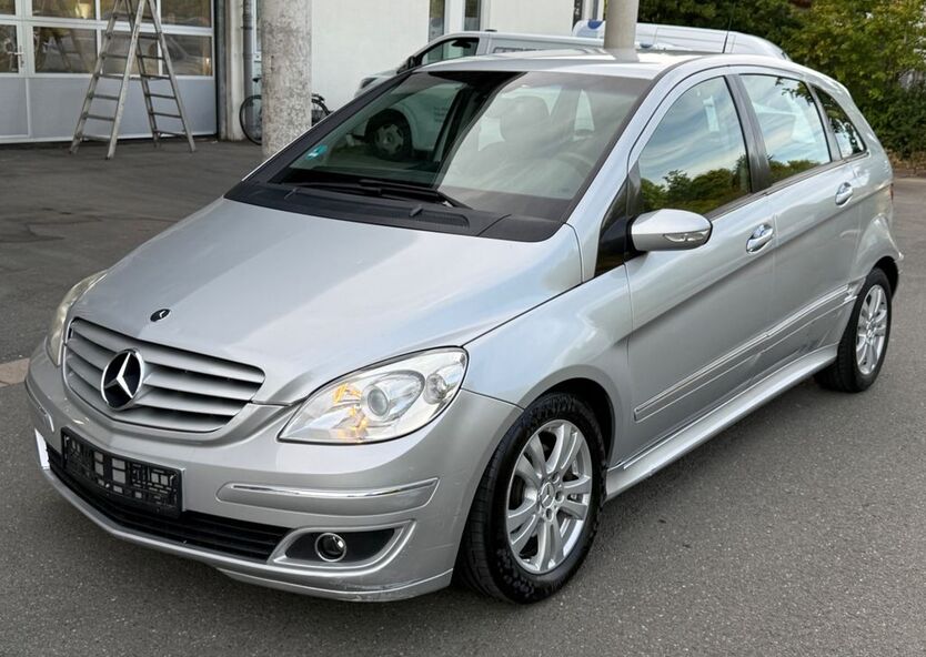 Mercedes-Benz B 180 173.000 km 2.690 € Tröstau 95709