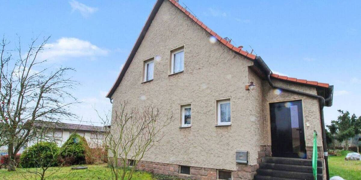 Einfamilienhaus Chemnitz Grüna - 5 Zimmer, 140 m&sup2;, 200.000&euro; | Angebot:26699080