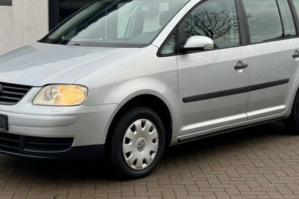 VW Touran 200.639 km 1.980 &euro; Neumünster 24536