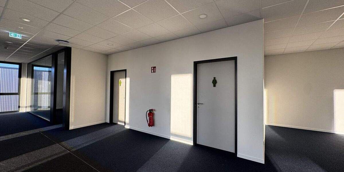 Gewerbeobjekt Buchholz in der Nordheide Steinbeck - 8 Zimmer, 548 m&sup2;, 8.220&euro; | Angebot:24608199