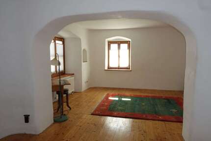 Wohnung Kraiburg - 1 Zimmer, 36 m&sup2;, 300&euro; | Angebot:26417846