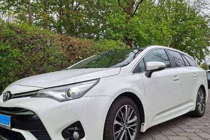 Toyota Avensis 126.500 km 14.995 &euro; Bad Oeynhausen, Stadt 32547