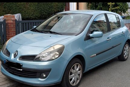 Renault Clio 194.658 km 1.500 &euro; Bremen 28199