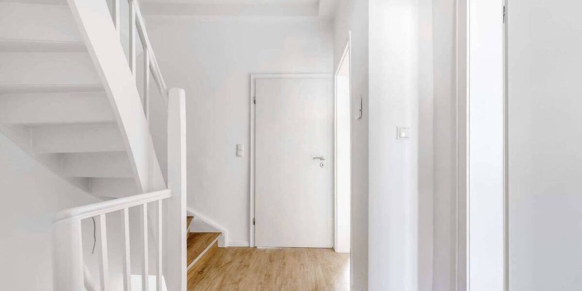 Reihenmittelhaus Bremen Hohentor - 4 Zimmer, 229 m&sup2;, 390&euro; | Angebot:26879403