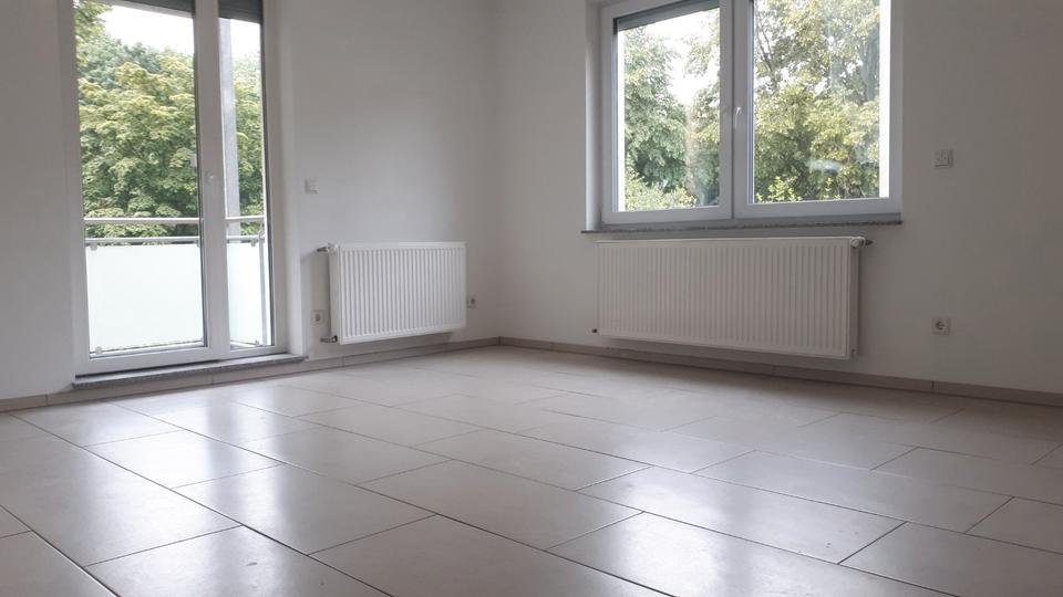 Hochparterre Heiligenhaus - 3 Zimmer, 63 m&sup2;, 700&euro; | Angebot:26662686