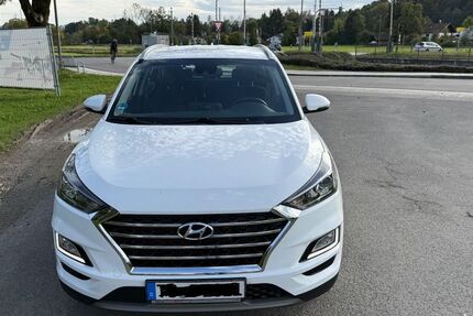 Hyundai TUCSON 95.200 km 14.400 € Traunreut 83301