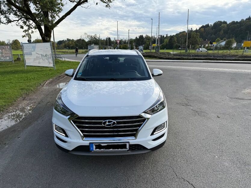 Hyundai TUCSON 95.200 km 14.400 € Traunreut 83301