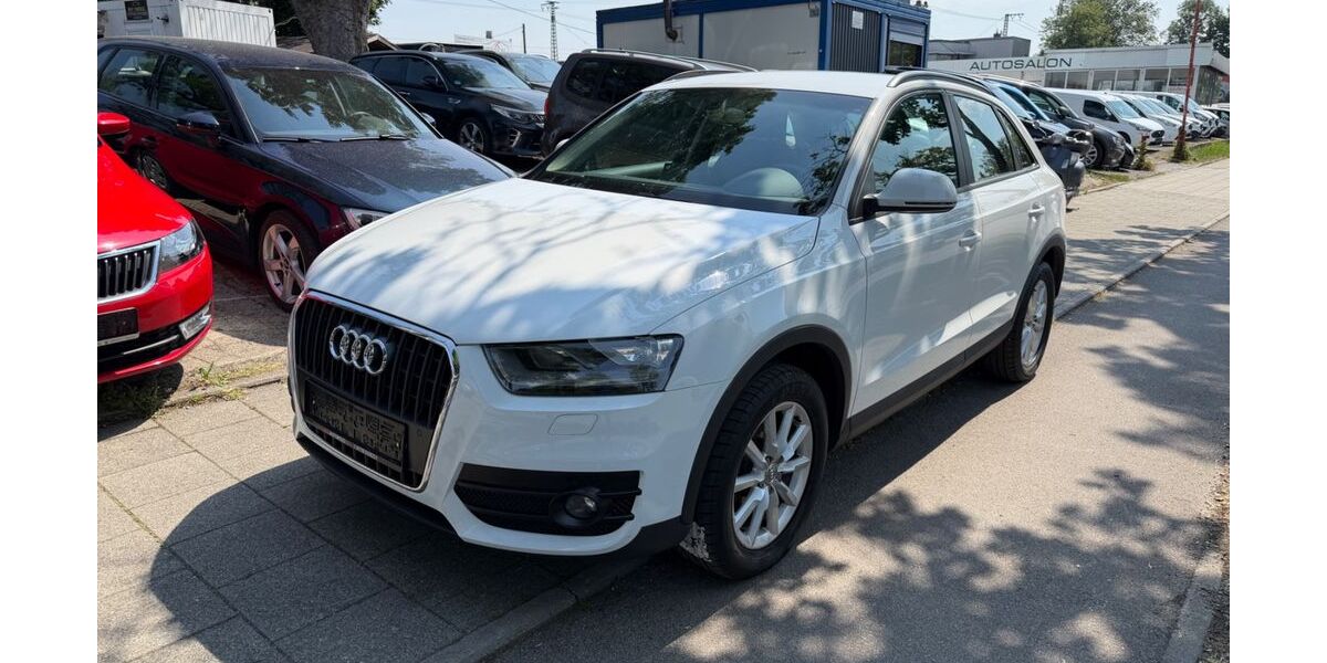 Audi Q3 111.000 km 11.990 &euro; München 81825