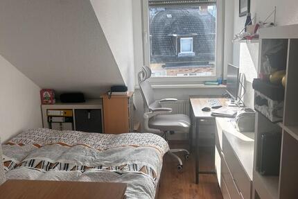 Wohnung Frankfurt am Main Nordend Ost - 1 Zimmer, 105 m&sup2;, 675&euro; | Angebot:25479987