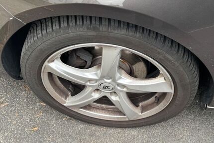 Peugeot 308 124.434 km 8.500 &euro; Frankfurt am Main 60433