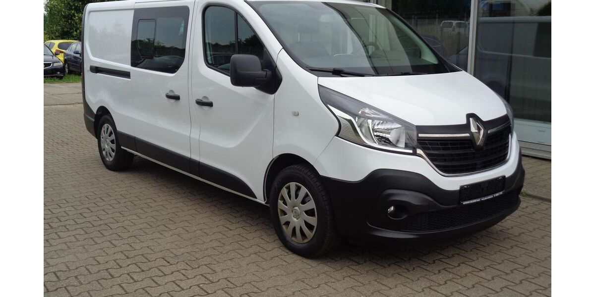 Renault Trafic 100.000 km 22.990 &euro; Malchow 17213
