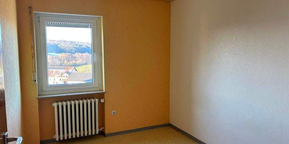 Einfamilienhaus Schonungen Abersfeld - 5 Zimmer, 110 m&sup2;, 199.000&euro; | Angebot:25771702