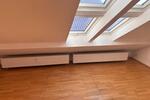 Dachgeschoßwohnung Straßkirchen - 3 Zimmer, 100 m&sup2;, 650&euro; | Angebot:26161568