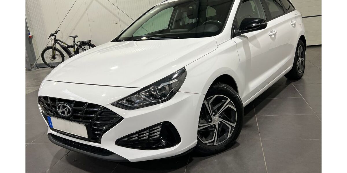 Hyundai i30 61.000 km 15.995 &euro; Bretten 75015