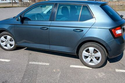 Skoda Fabia 49.750 km 11.500 &euro; Olbernhau 09526