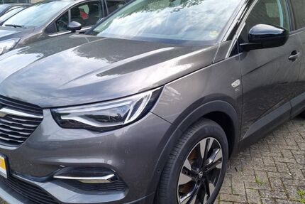 Opel Grandland (X) 94.500 km 14.890 &euro; Pelm 54570