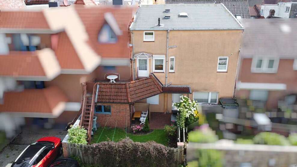 Haus zum Kaufen in Husum 398.000 € 150 m²